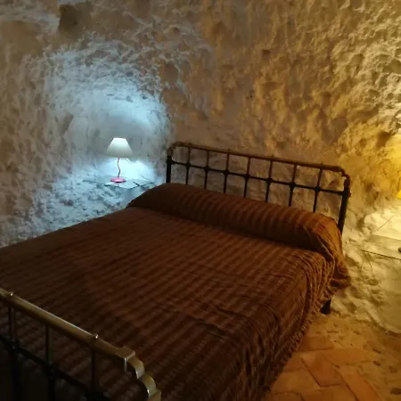 Farm stay Cueva El Madrono