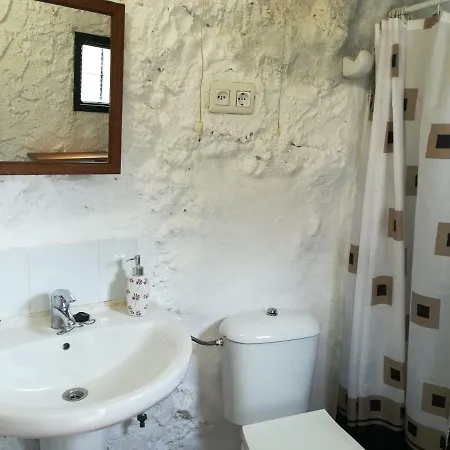 Cueva El Madrono *